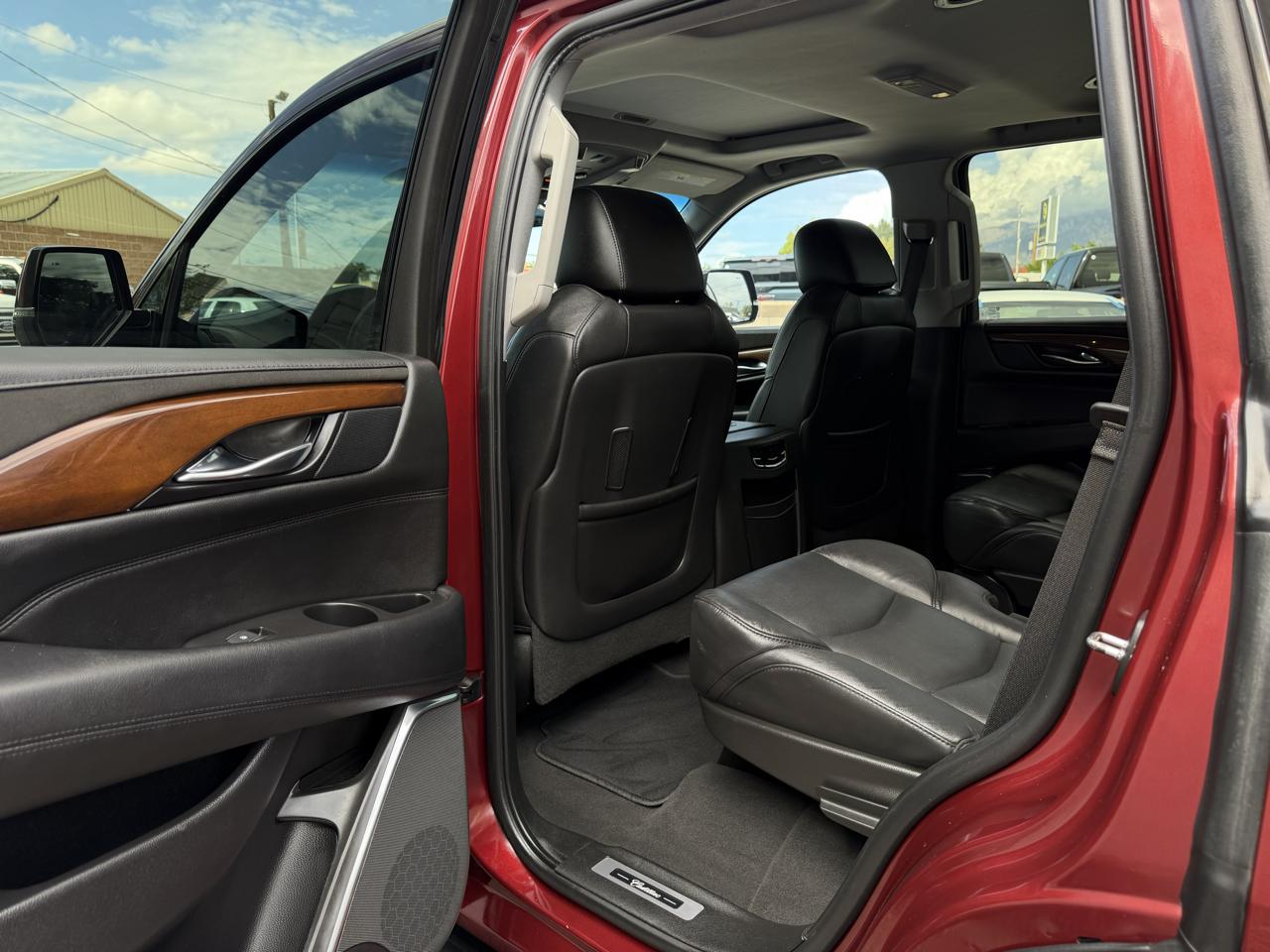 Cadillac Escalade photo 25