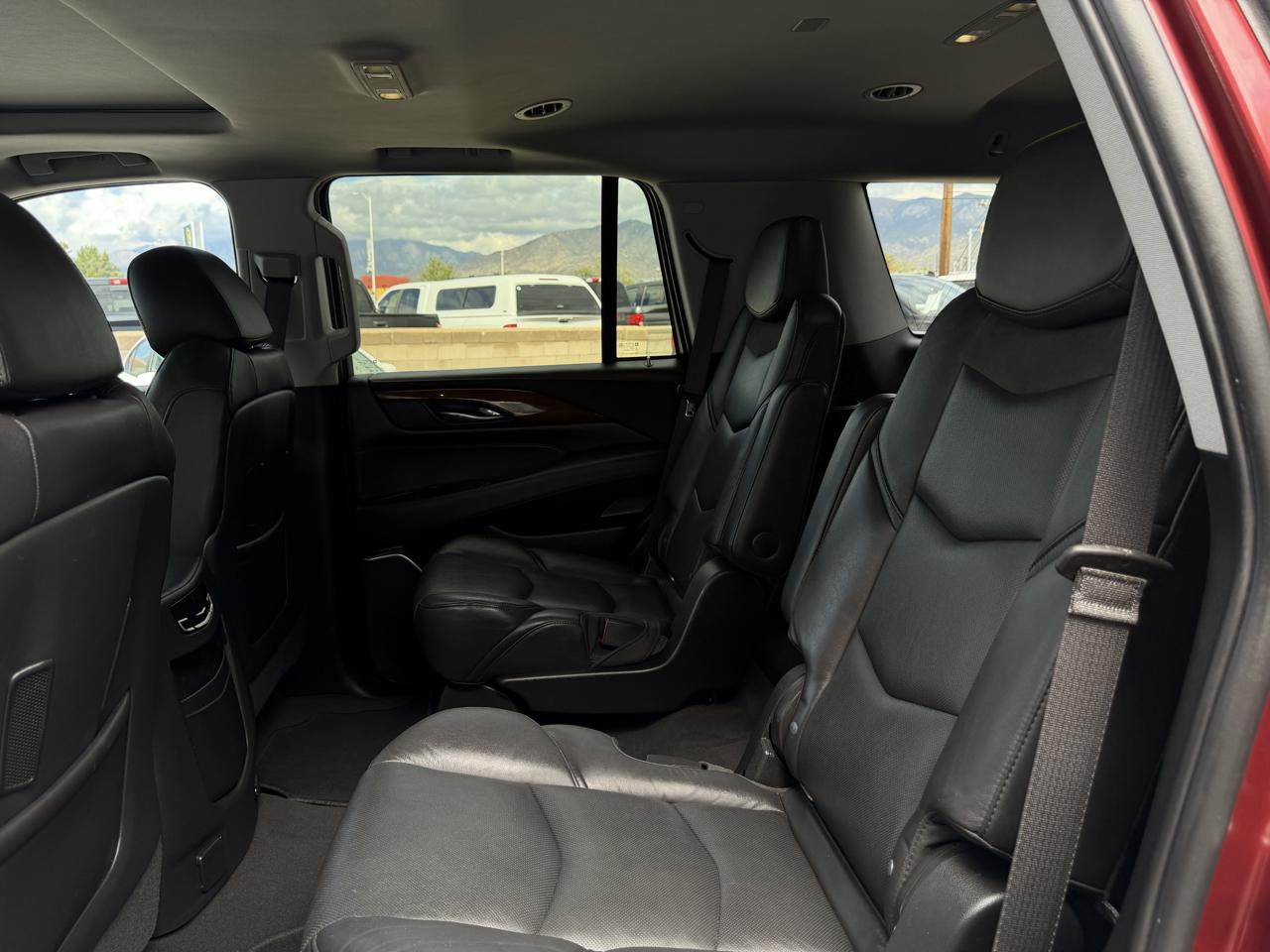 Cadillac Escalade photo 26