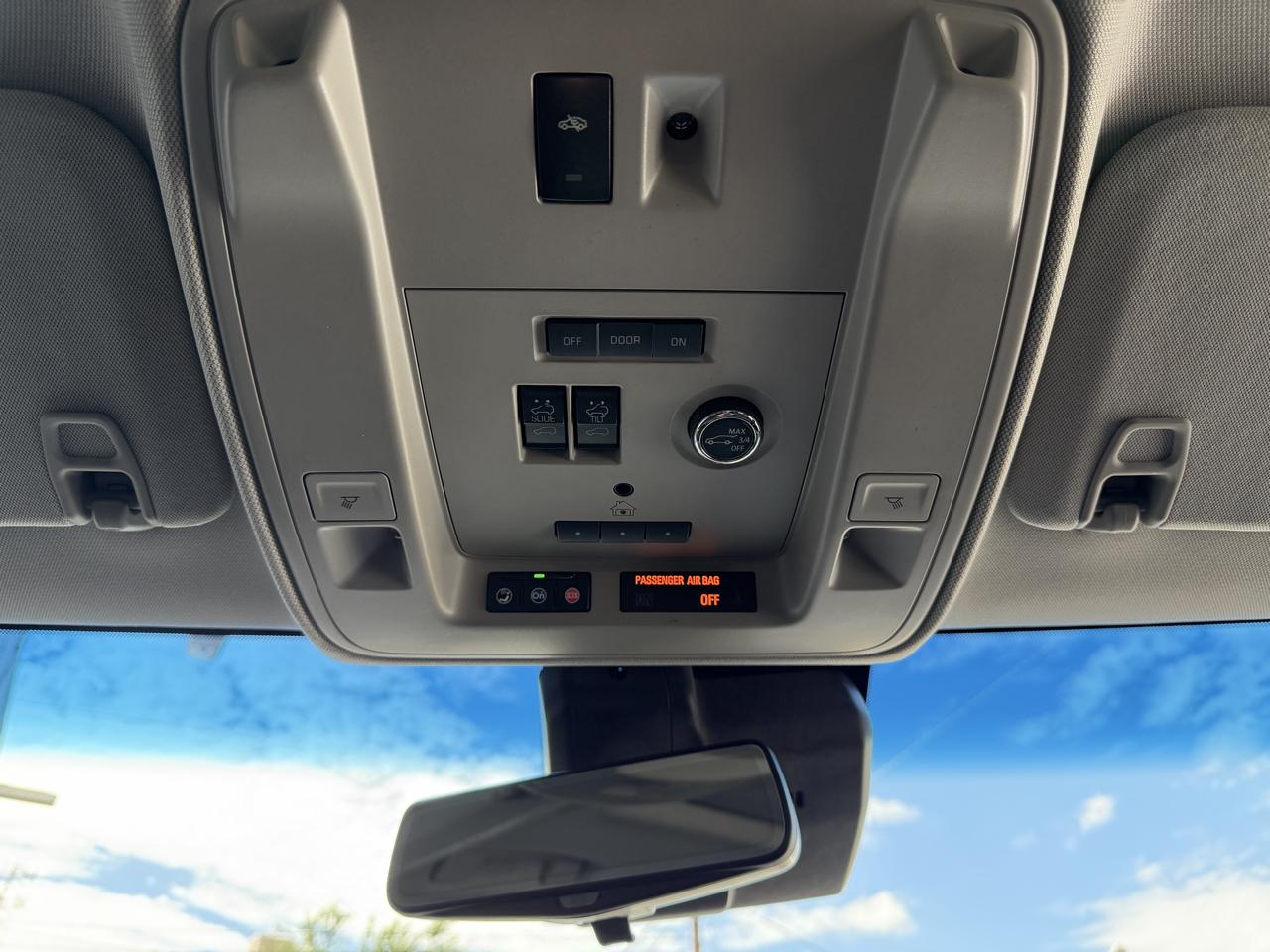 Cadillac Escalade photo 33