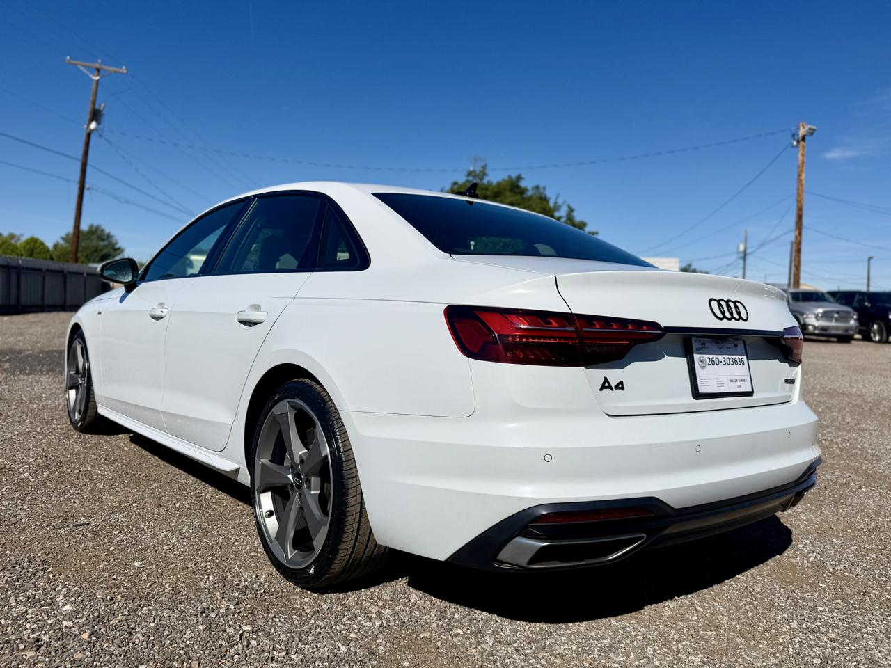 Audi A4 photo 4