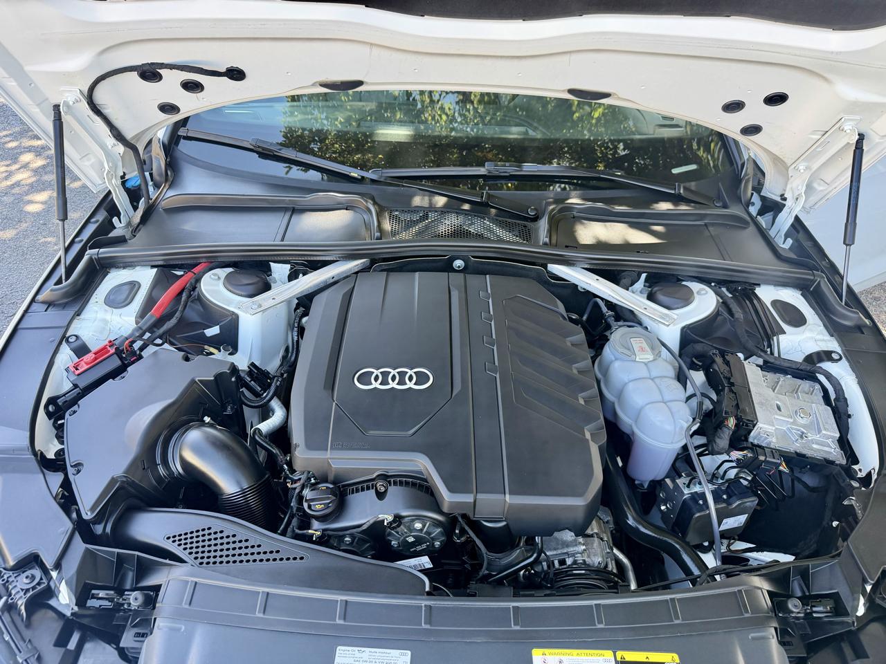 Audi A4 photo 31