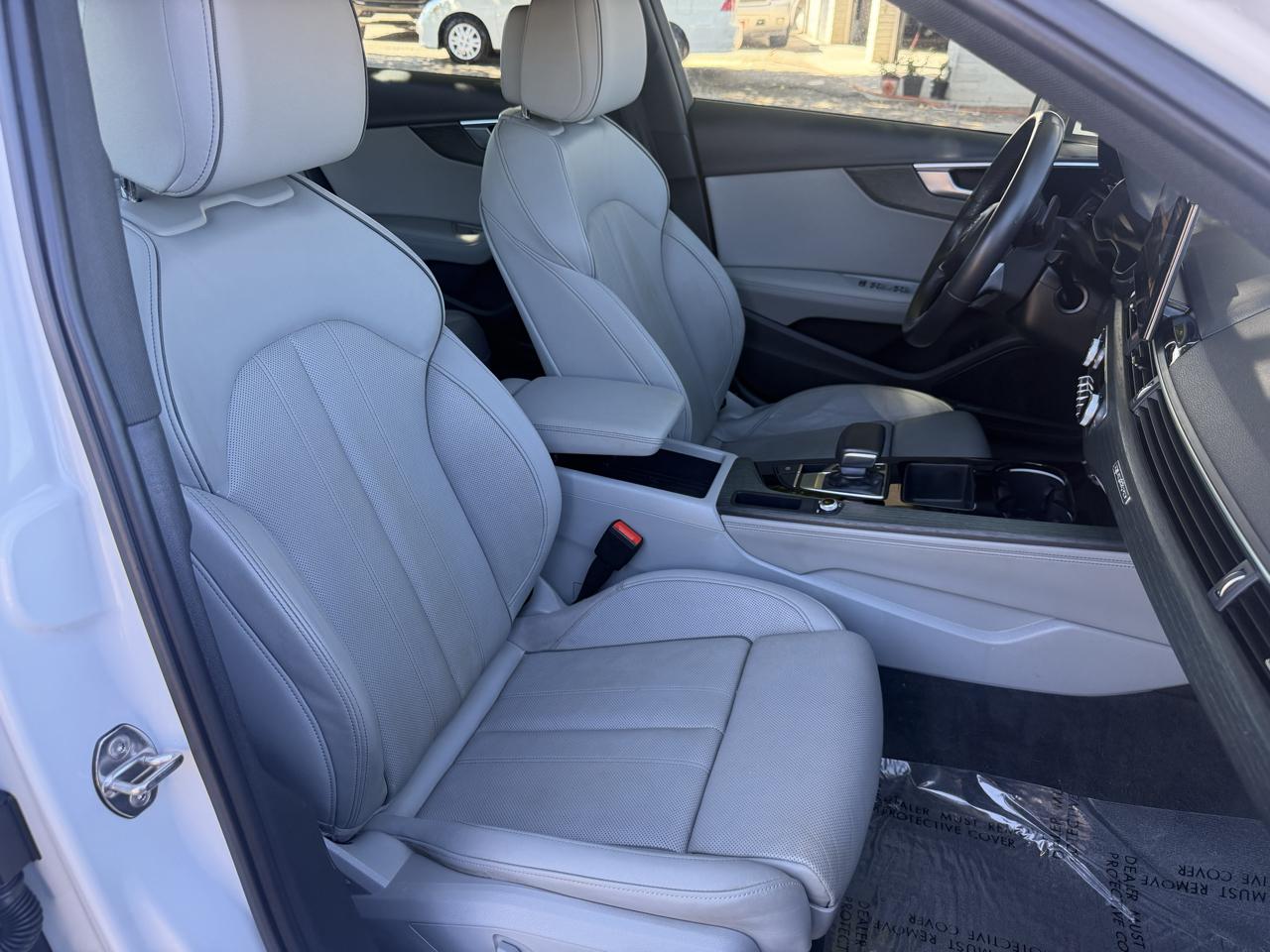 Audi A4 photo 17