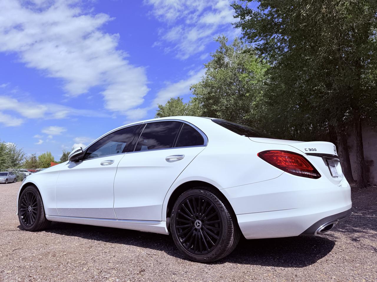 2020 Mercedes-Benz C-Class Sedan C300 - Photo 6