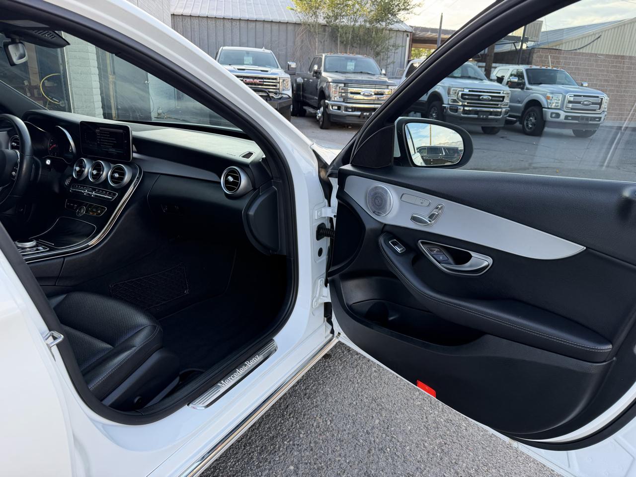 2020 Mercedes-Benz C-Class Sedan C300 - Photo 23