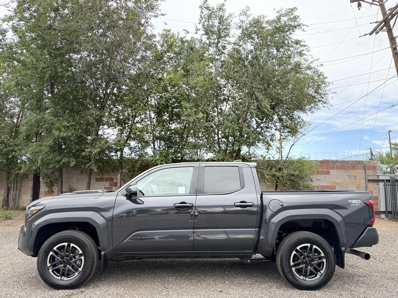 Toyota Tacoma 4WD TRD Sport Double Cab 5' Bed AT (Natl) 2025