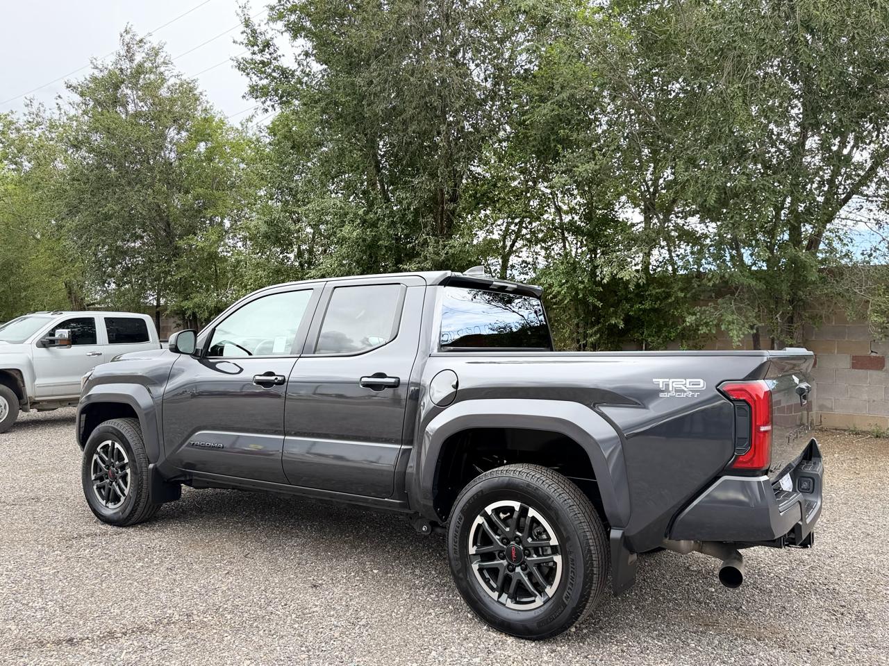 Toyota Tacoma 4WD TRD Sport Double Cab 5' Bed AT (Natl) 2025
