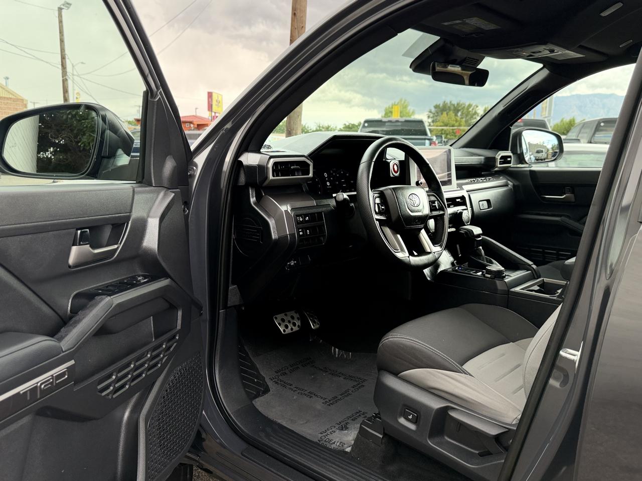 Toyota Tacoma 4WD TRD Sport Double Cab 5' Bed AT (Natl) 2025