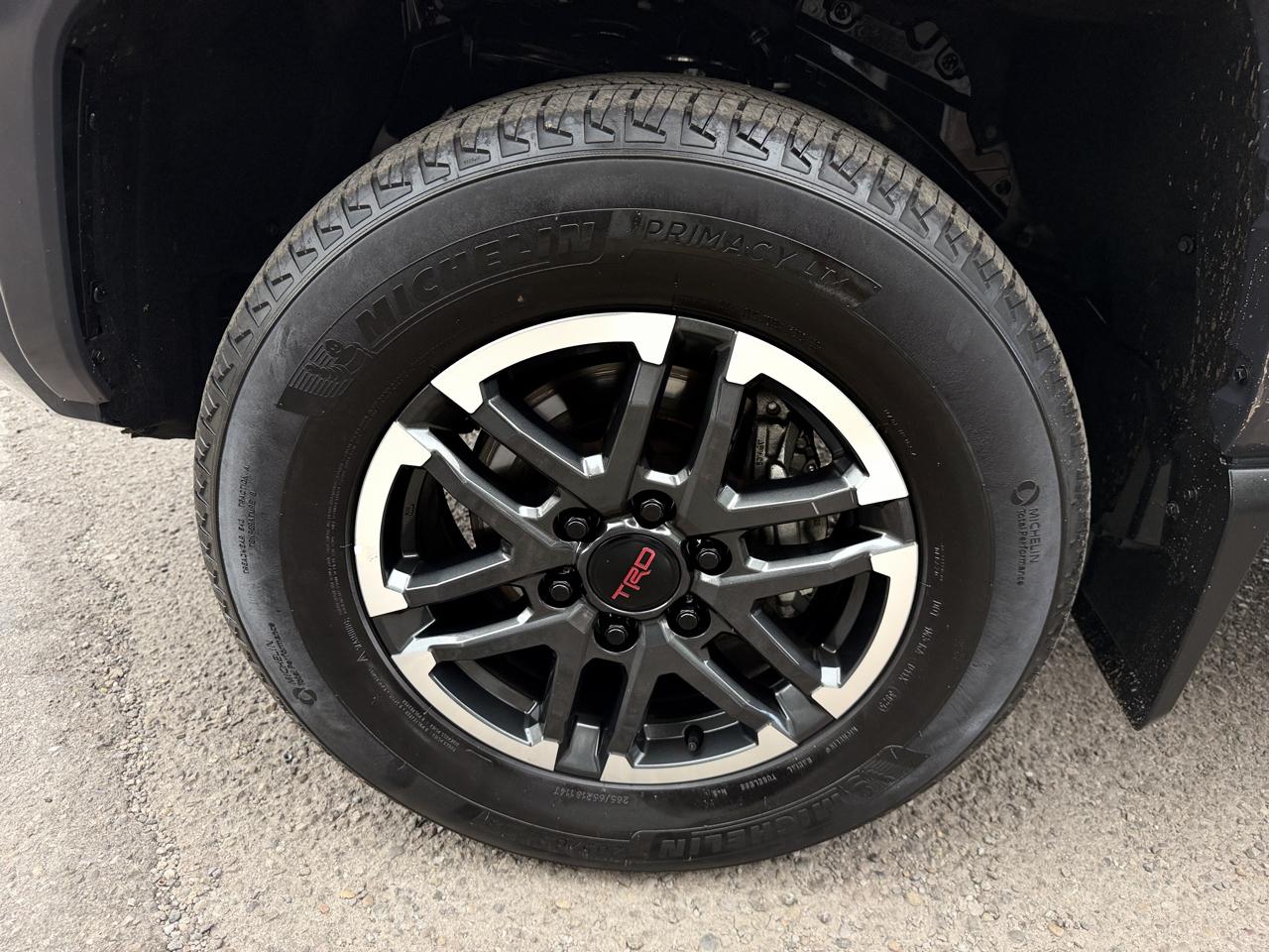 Toyota Tacoma 4WD TRD Sport Double Cab 5' Bed AT (Natl) 2025