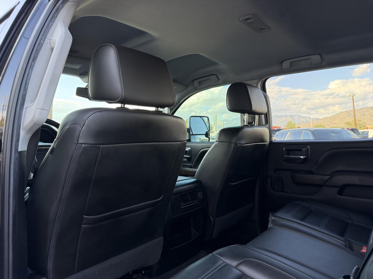 GMC Sierra 2500HD 4WD Crew Cab 153.7" Denali 2019