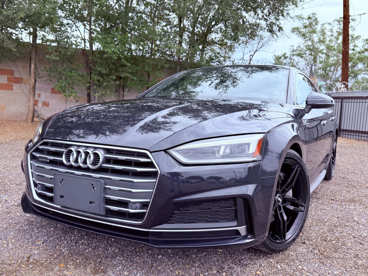 Audi A5 photo 2