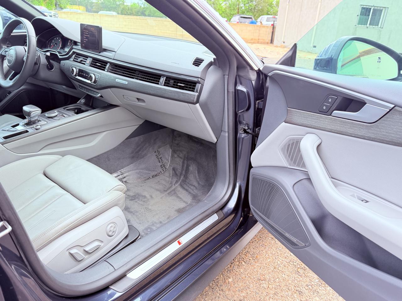 Audi A5 photo 15