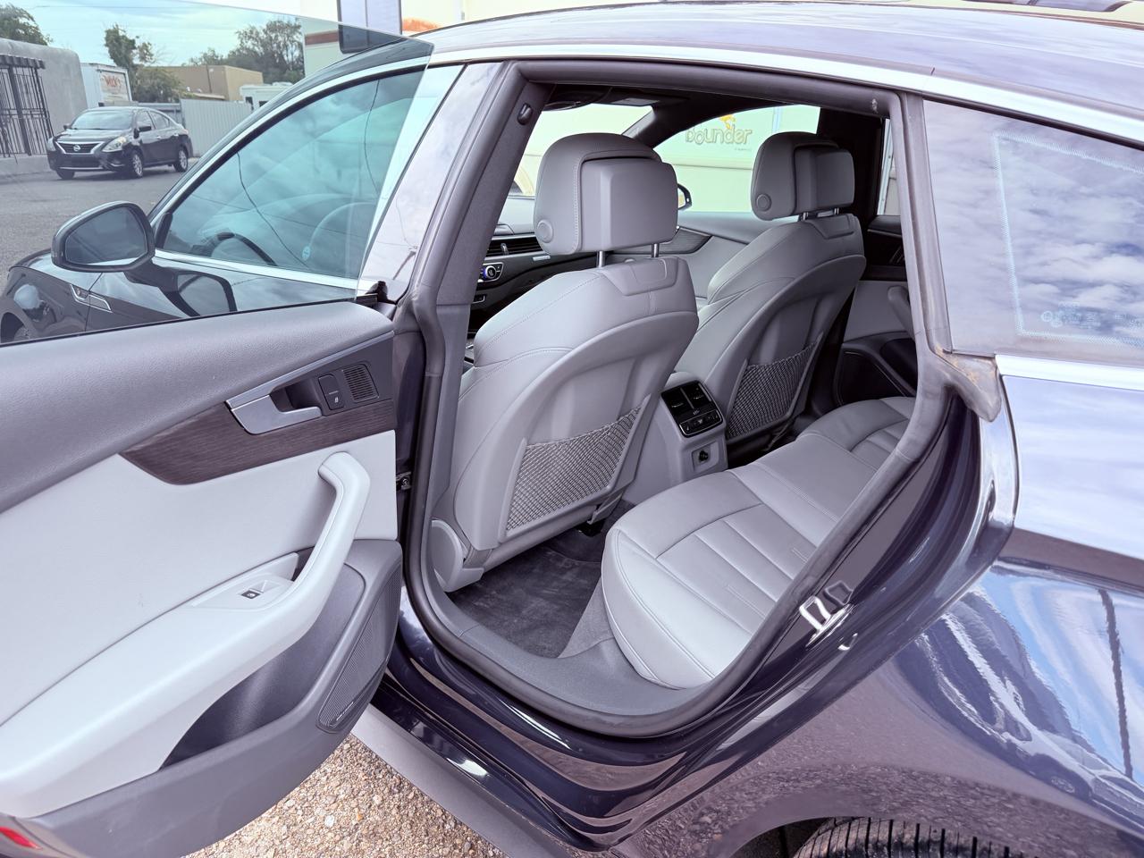 Audi A5 photo 21