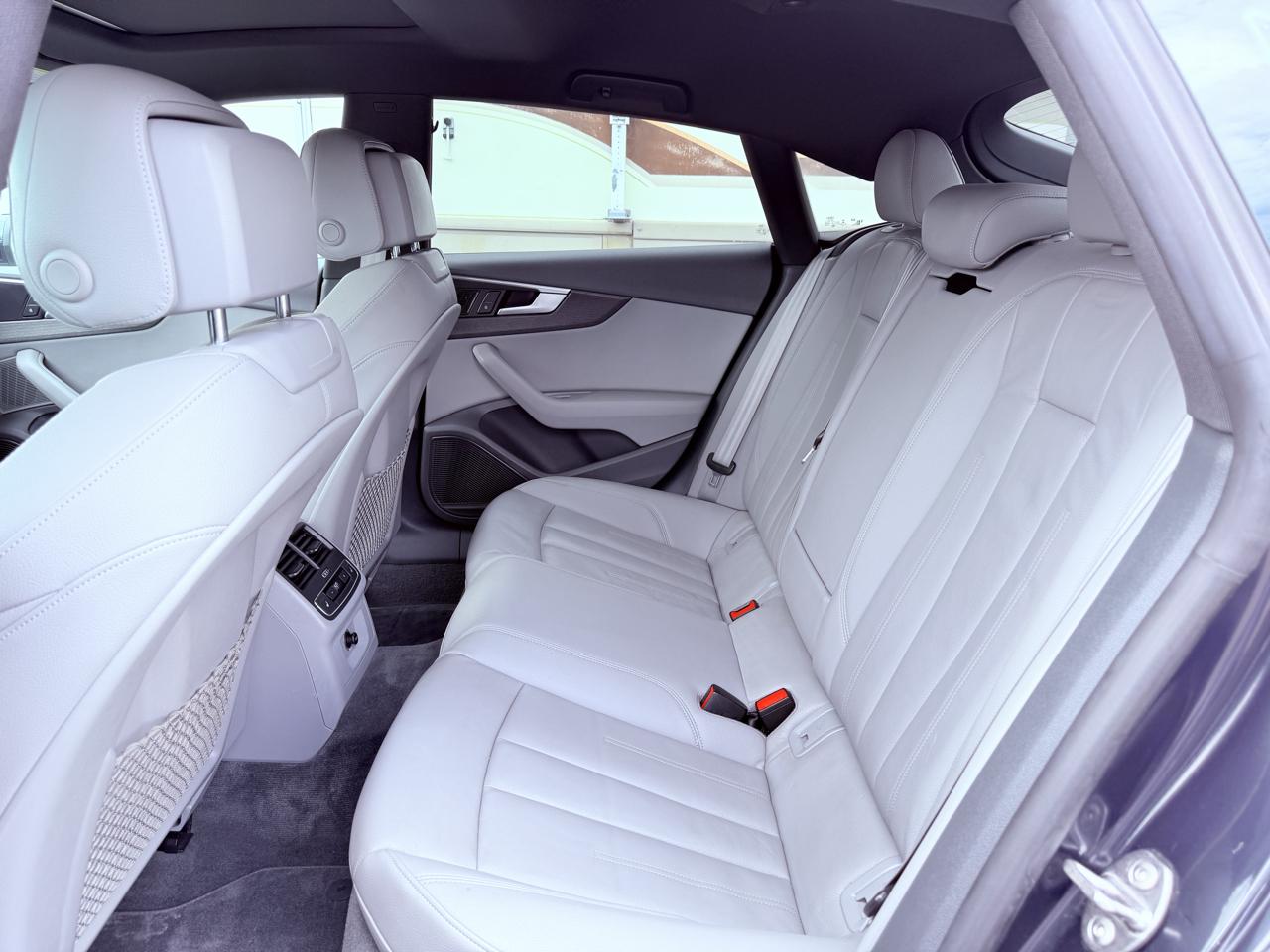 Audi A5 photo 22