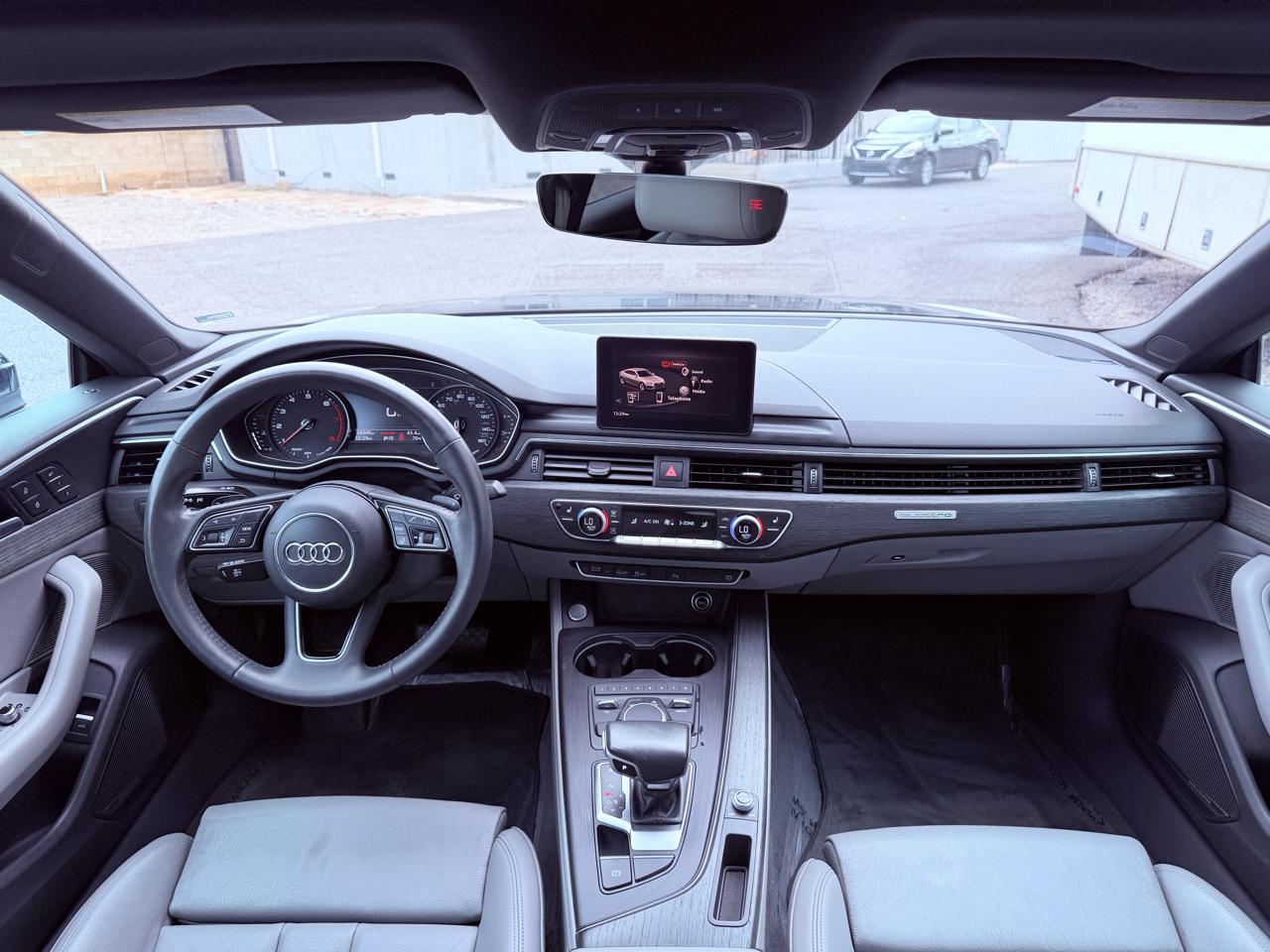 Audi A5 photo 24