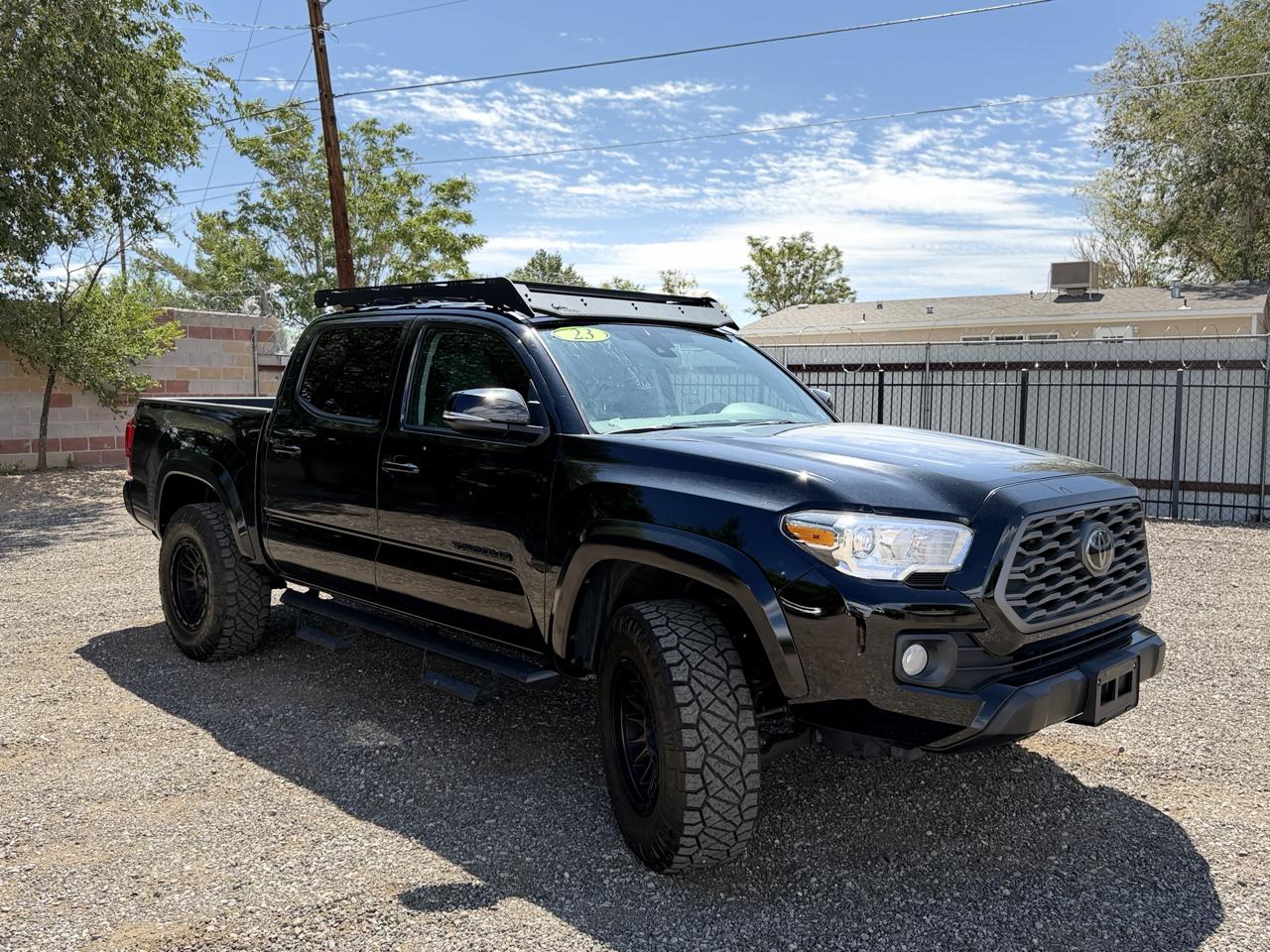 Toyota Tacoma 4WD SR5 Double Cab 5' Bed AT (Natl) 2023