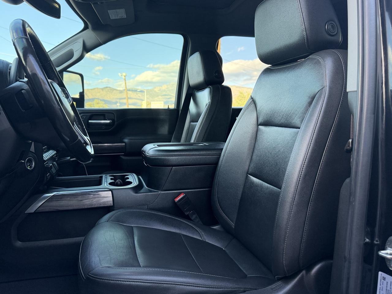 Chevrolet Silverado HD photo 16