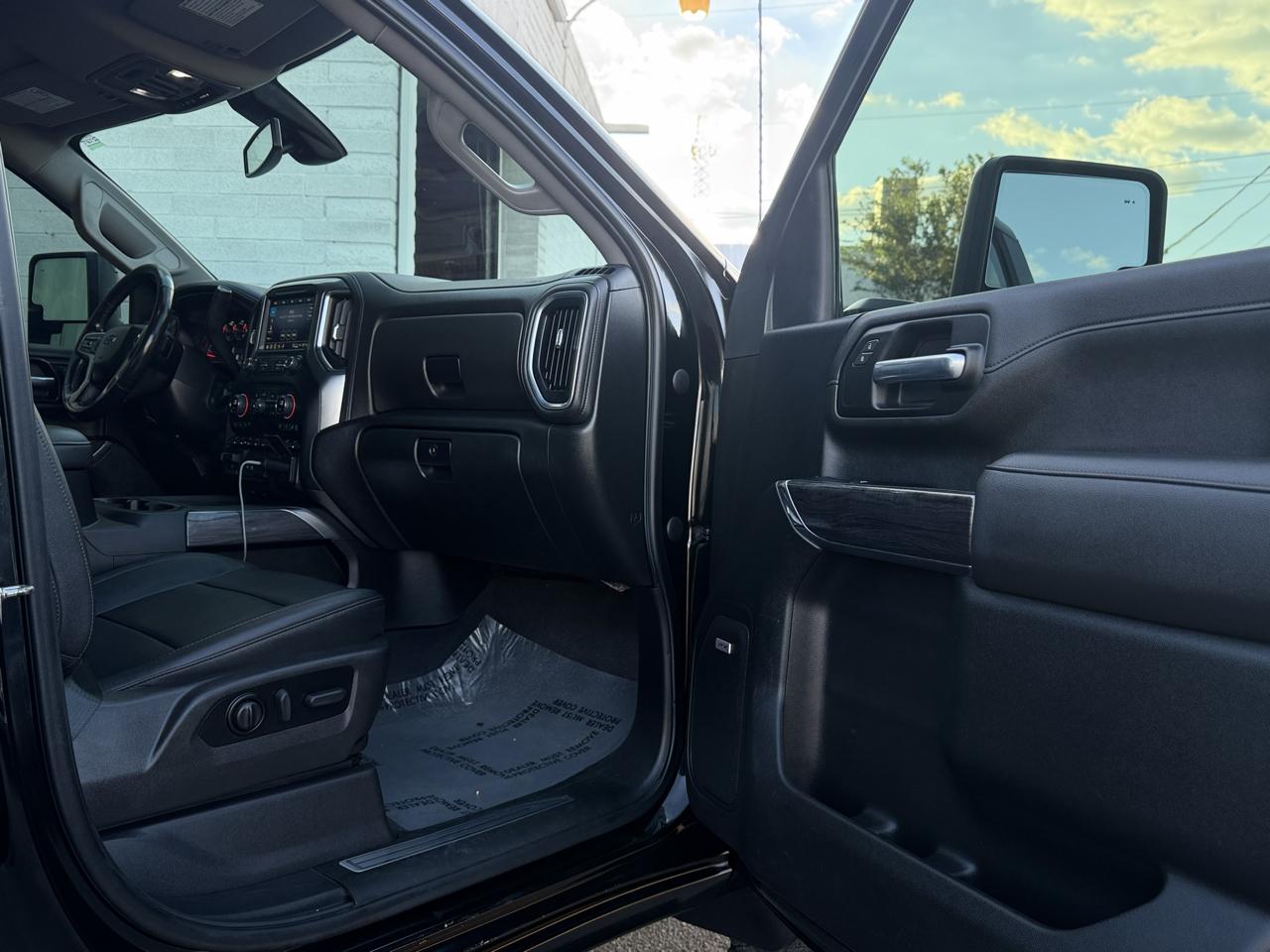 Chevrolet Silverado HD photo 20