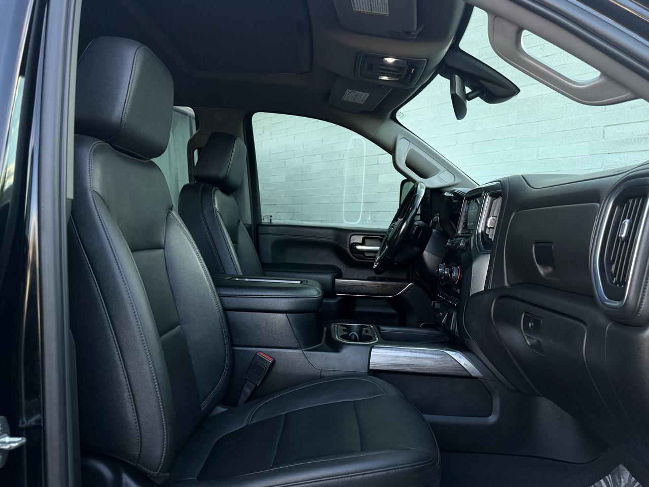 Chevrolet Silverado HD photo 21