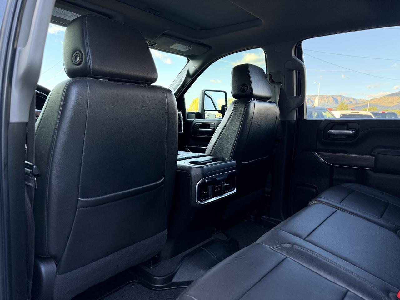 Chevrolet Silverado HD photo 28