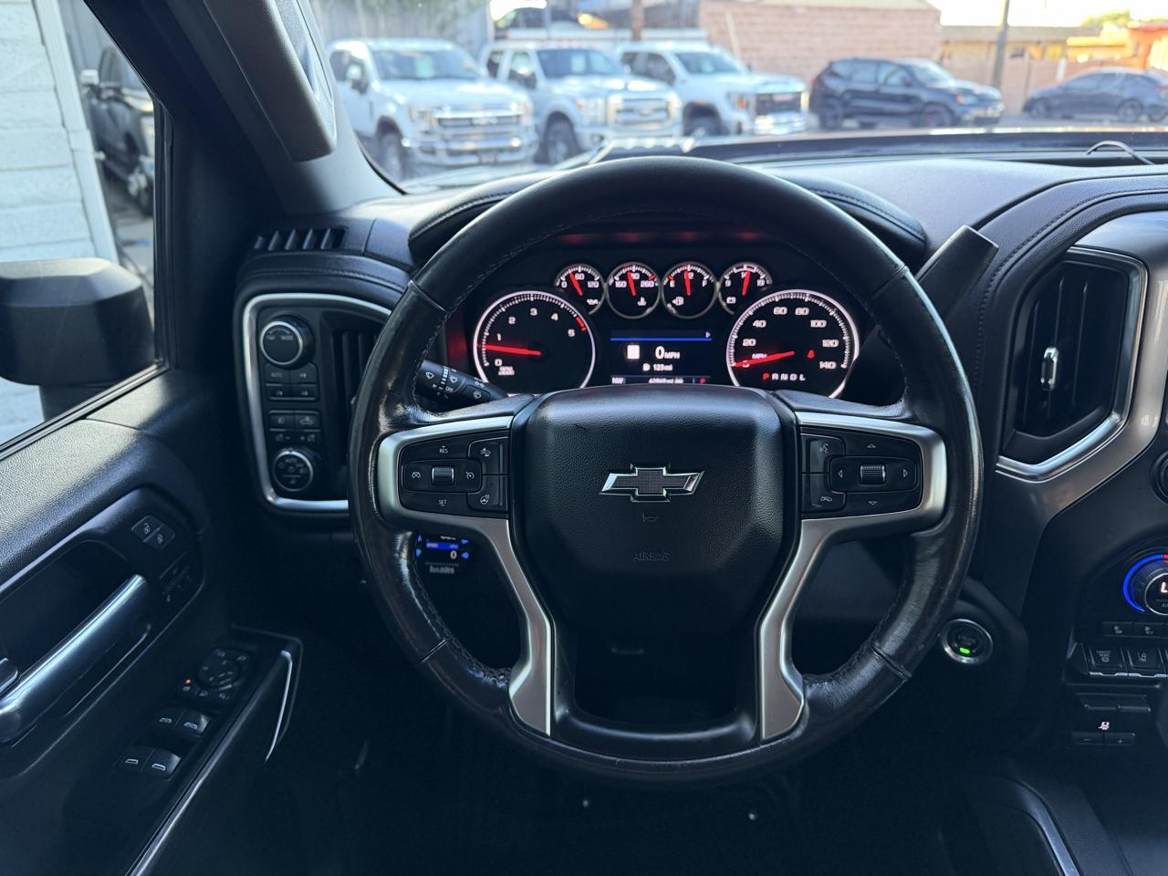 Chevrolet Silverado HD photo 30
