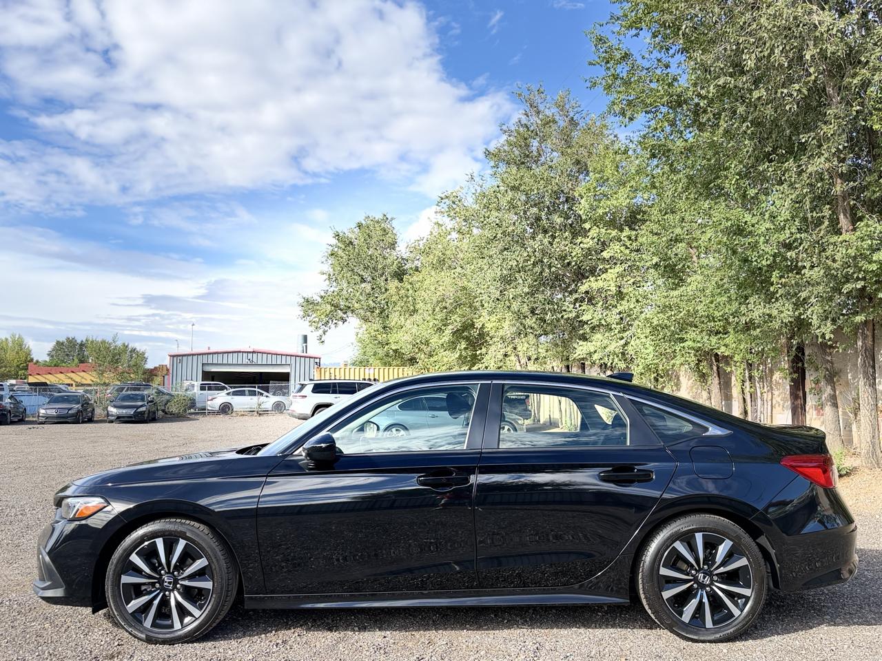 Honda Civic photo 4