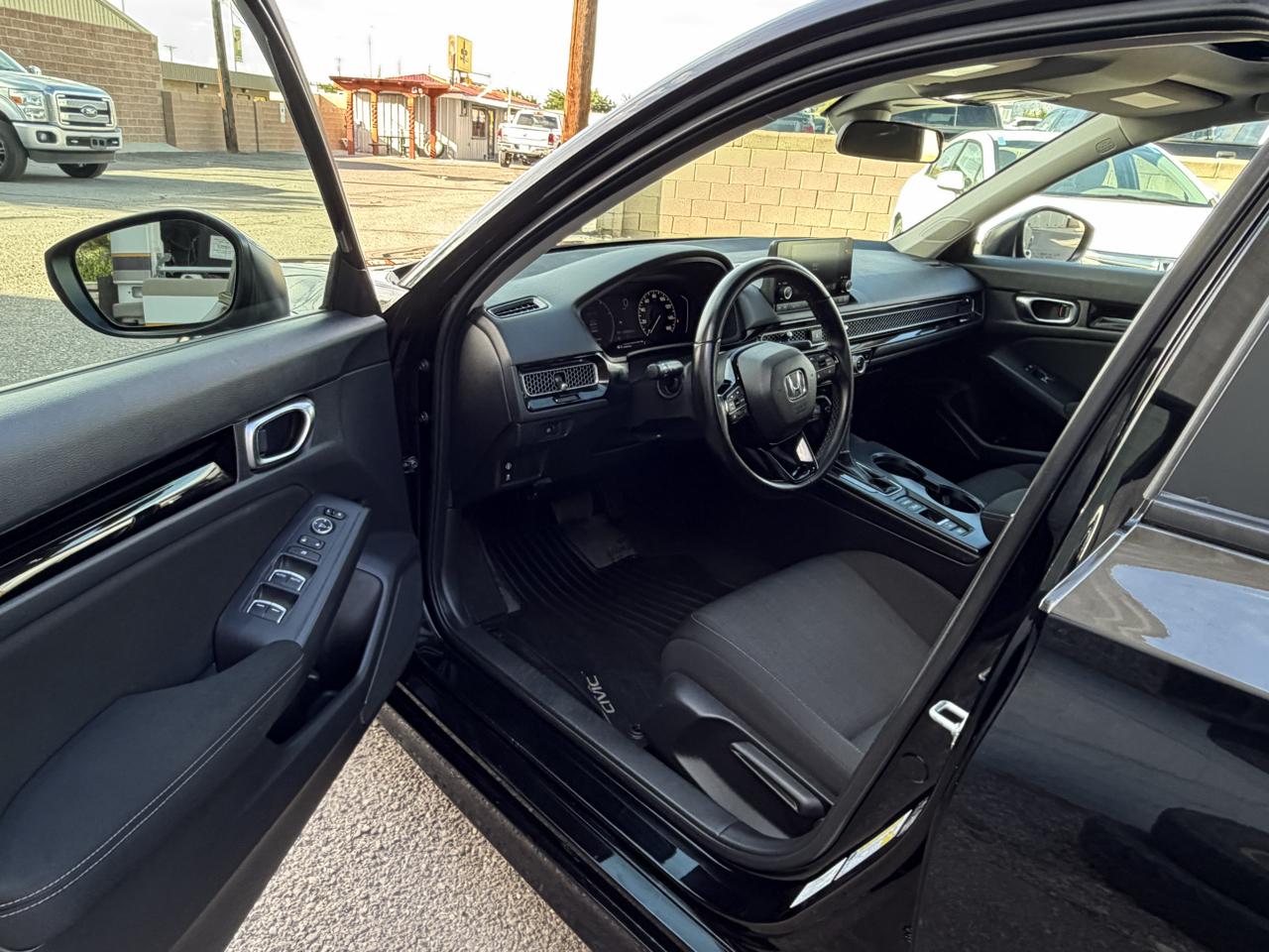 Honda Civic photo 12