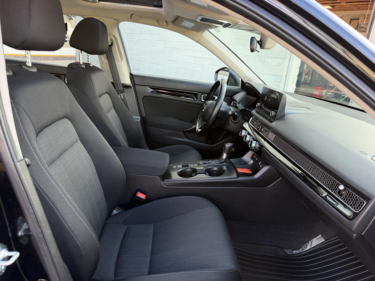 Honda Civic photo 16