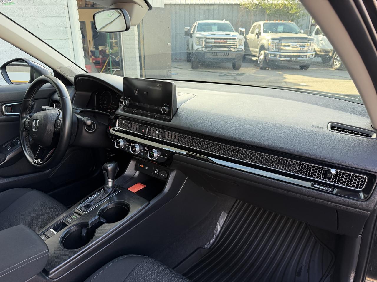 Honda Civic photo 17