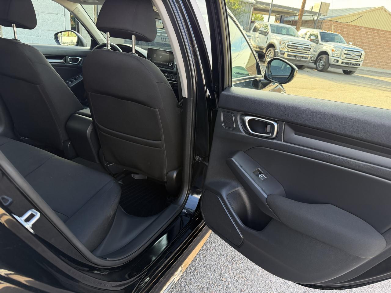 Honda Civic photo 18