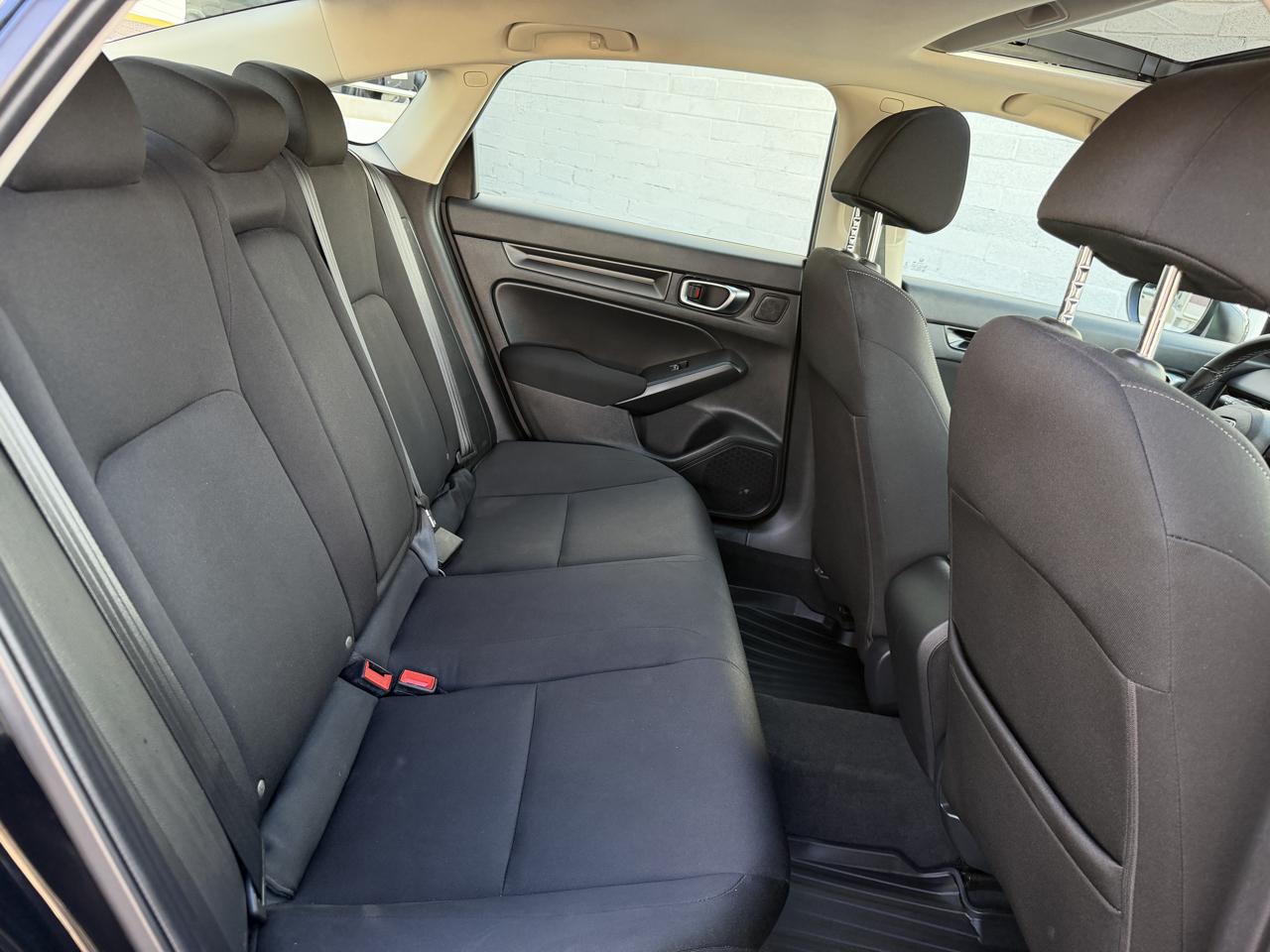 Honda Civic photo 19