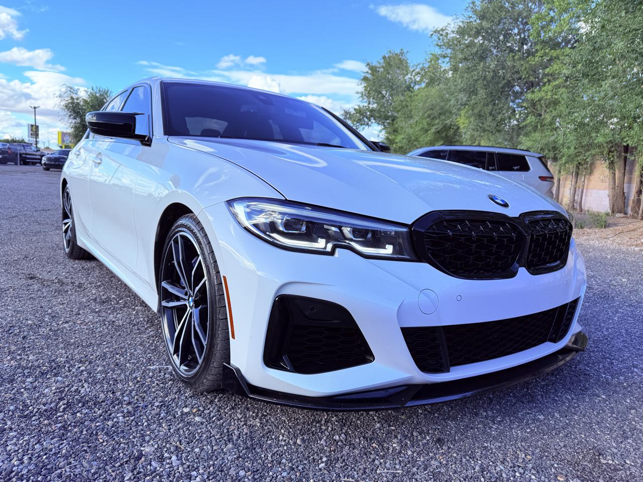 BMW M340i photo 10