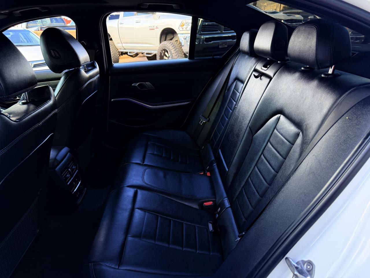 BMW M340i photo 22