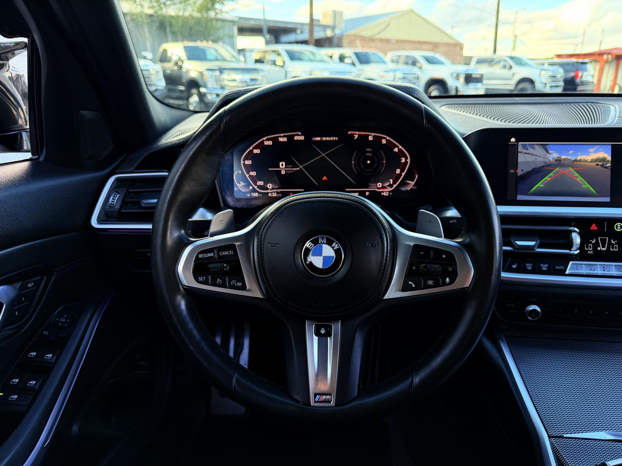 BMW M340i photo 26