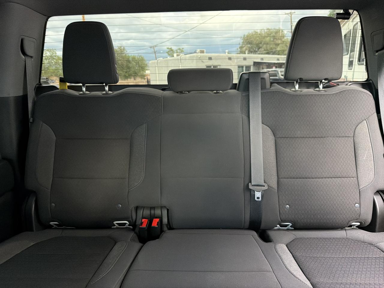 Chevrolet Silverado HD photo 26