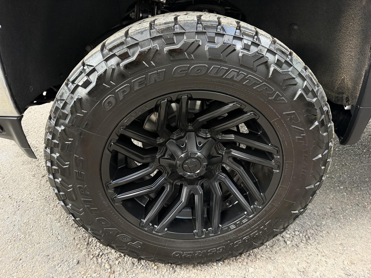 Chevrolet Silverado HD photo 27