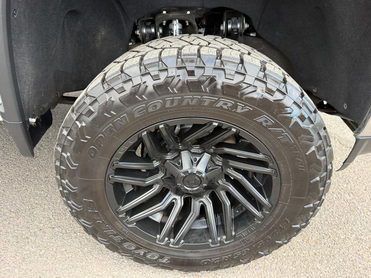 Chevrolet Silverado HD photo 30