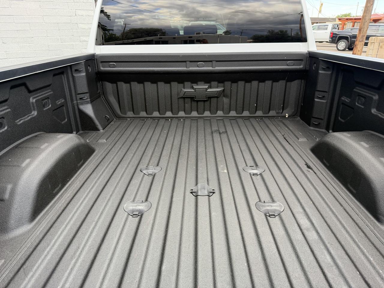 Chevrolet Silverado HD photo 31
