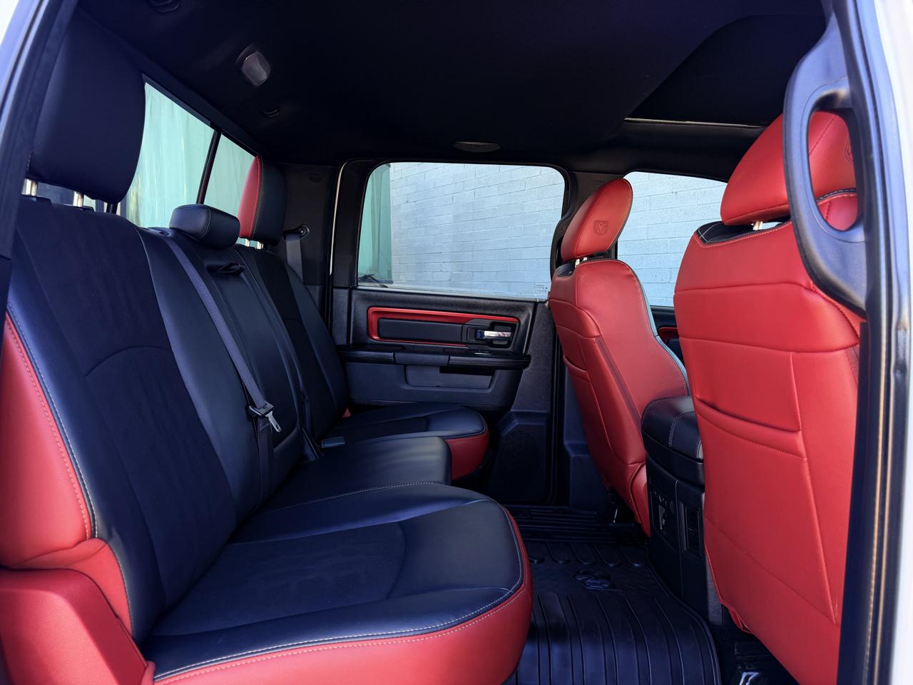 RAM 1500 Rebel 4x4 Crew Cab 5'7" Box 2017