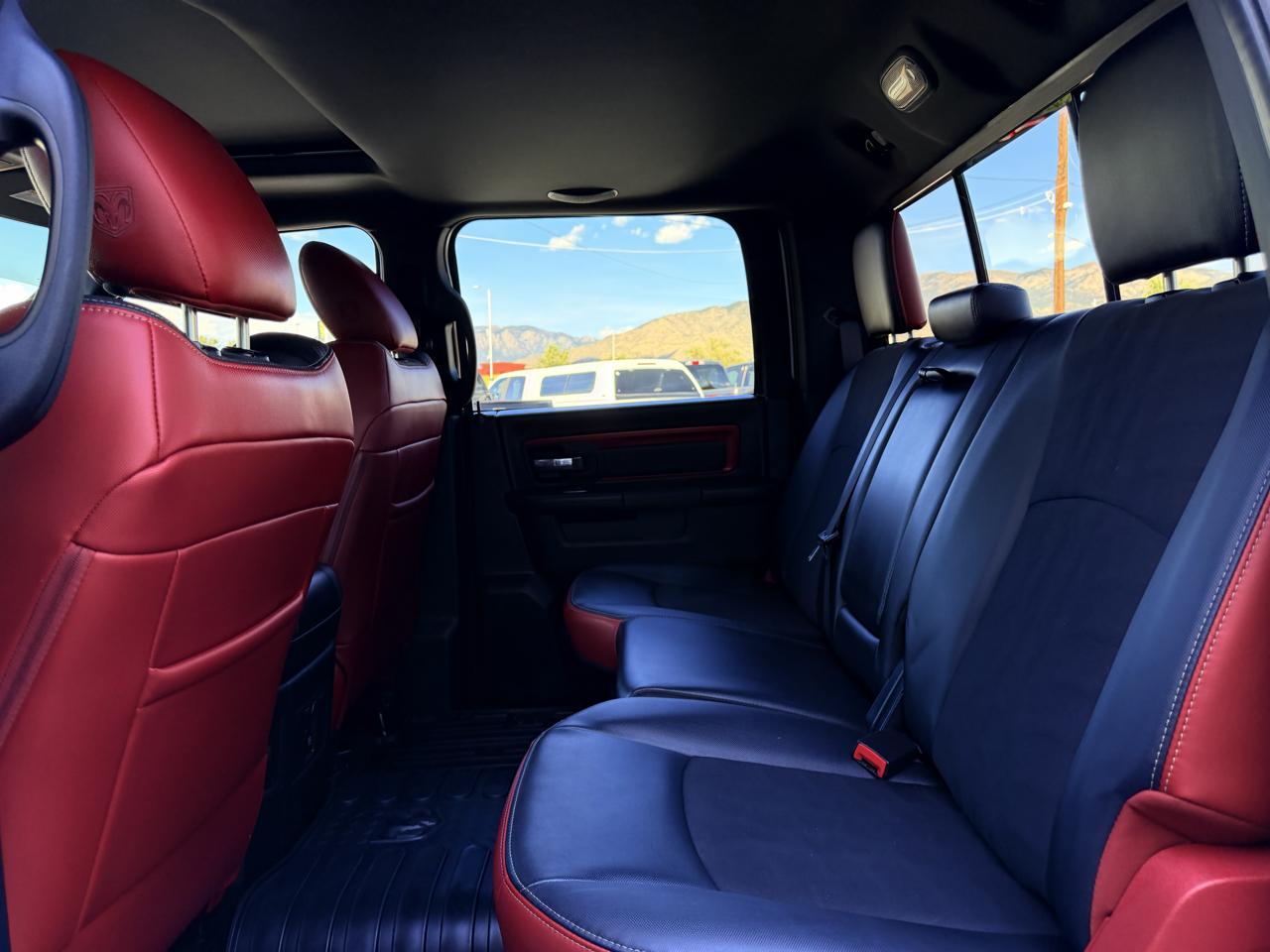 RAM 1500 Rebel 4x4 Crew Cab 5'7" Box 2017