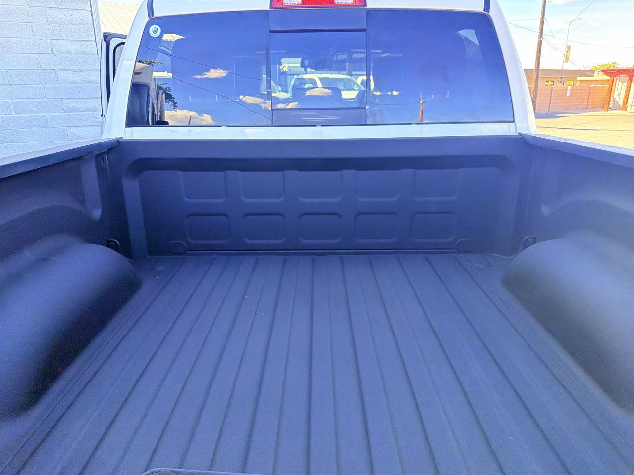 RAM 1500 Rebel 4x4 Crew Cab 5'7" Box 2017