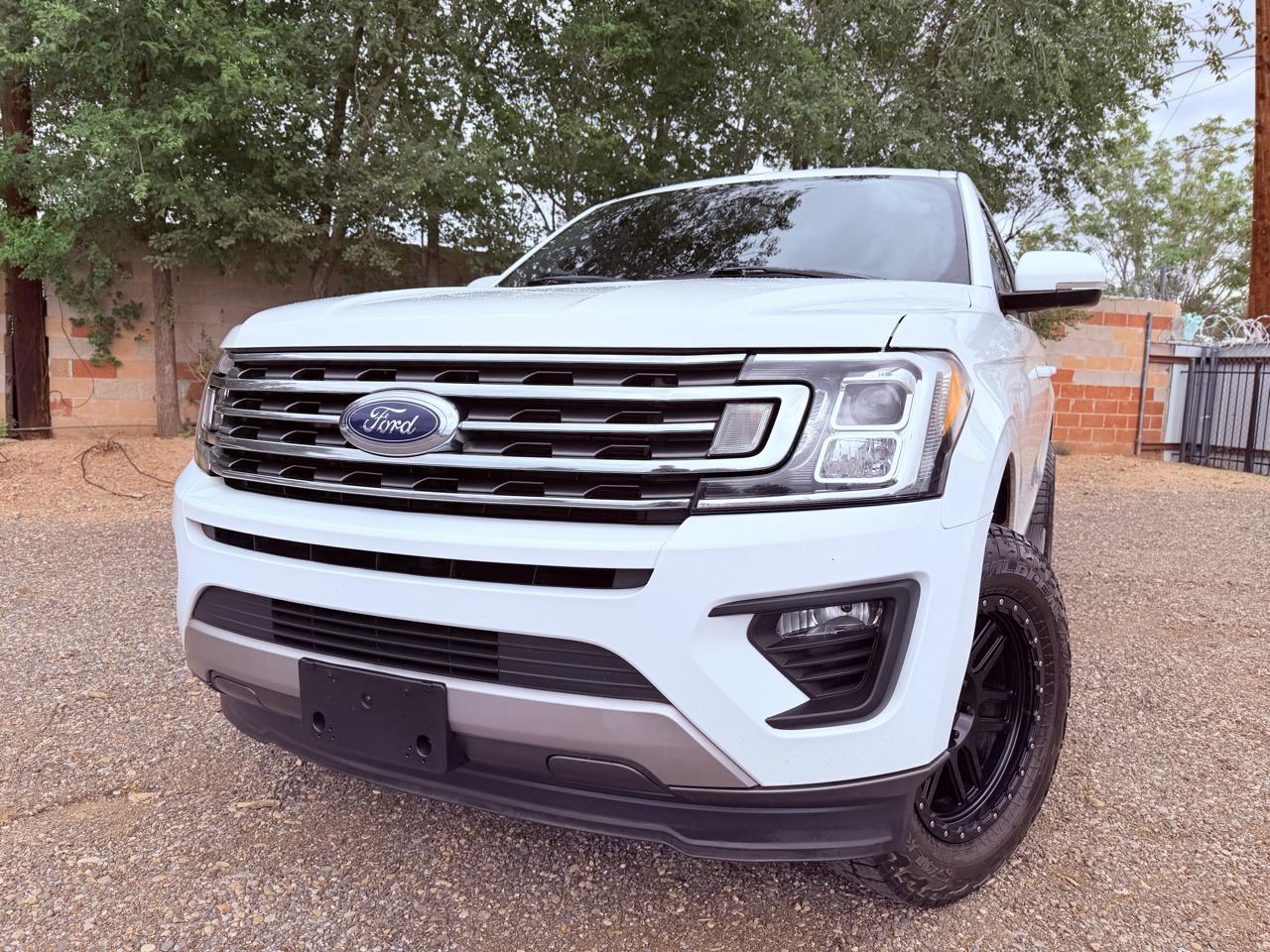 Ford Expedition MAX photo 2