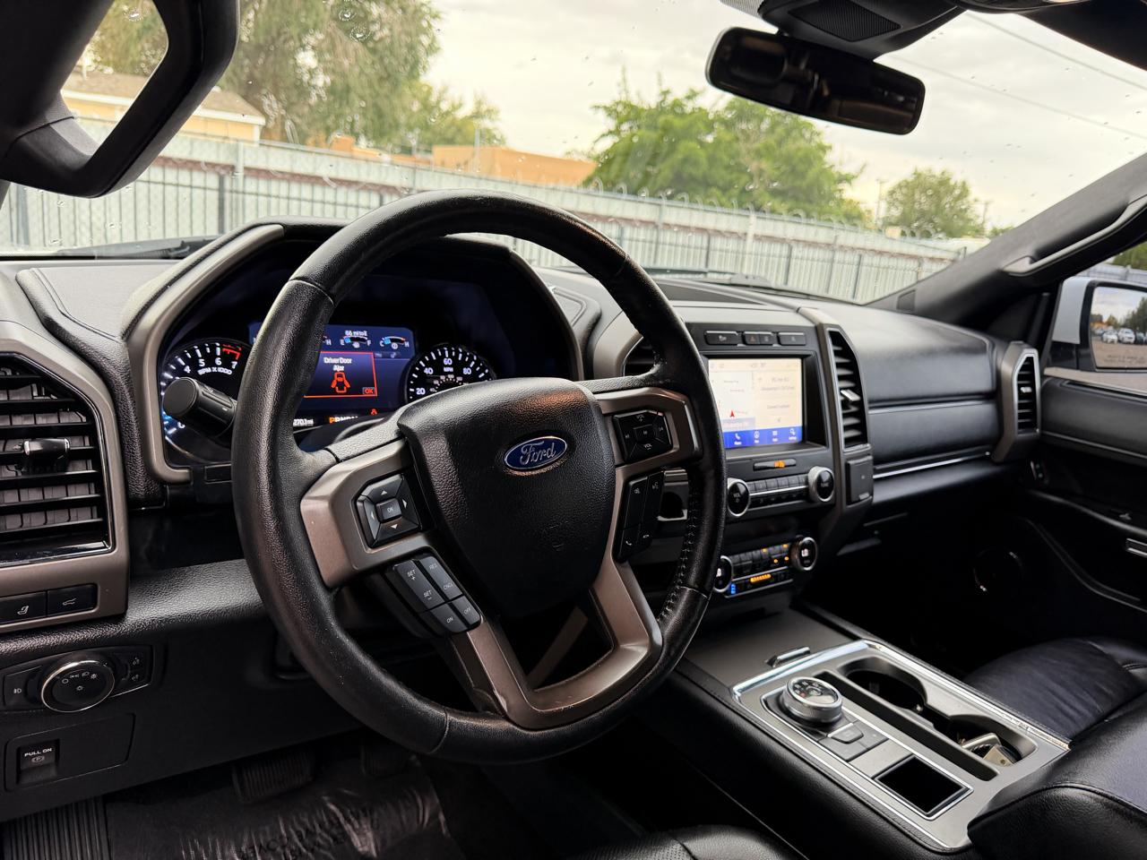 Ford Expedition MAX photo 15