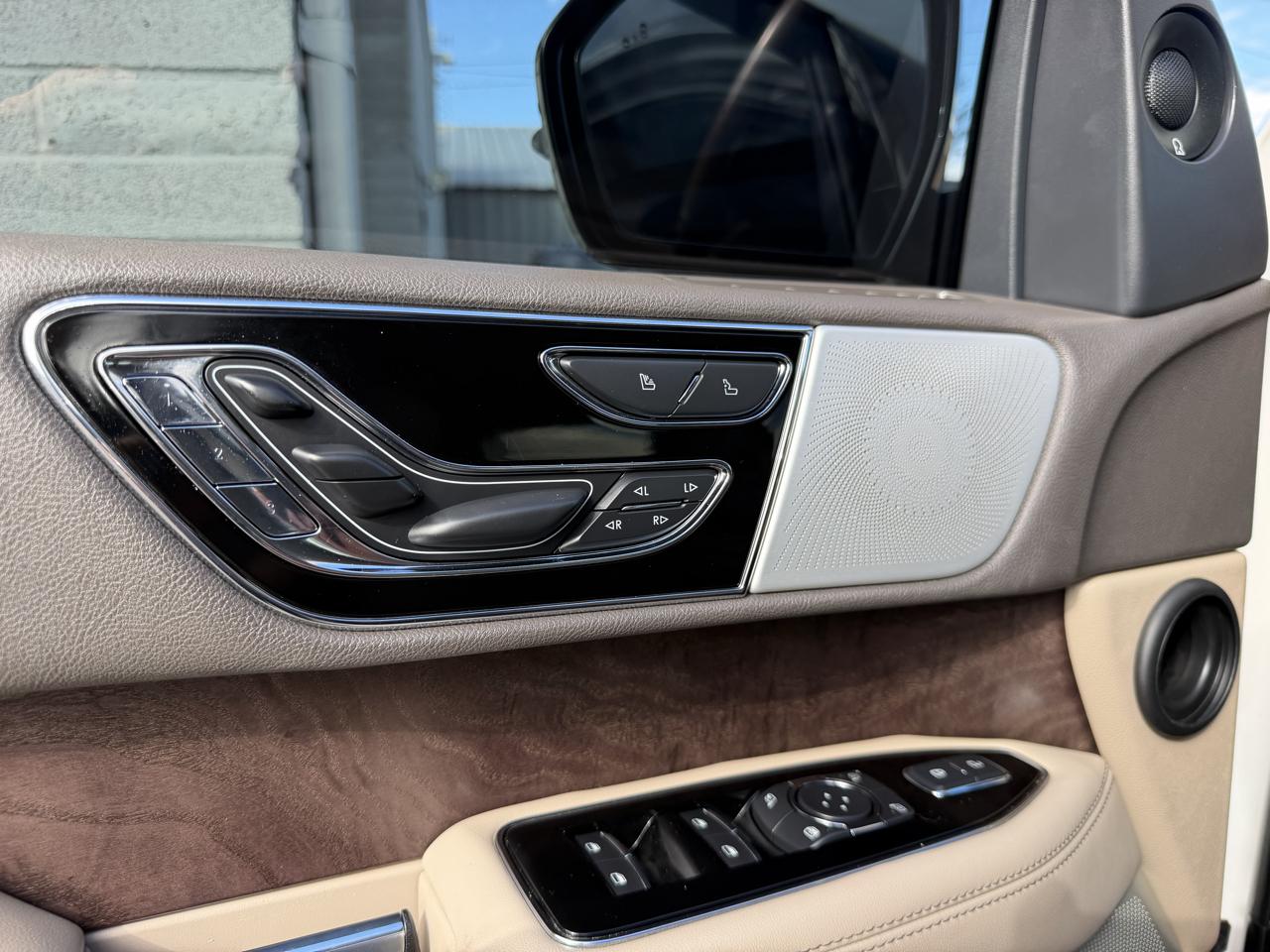 Lincoln Navigator L Reserve 4x4 2022
