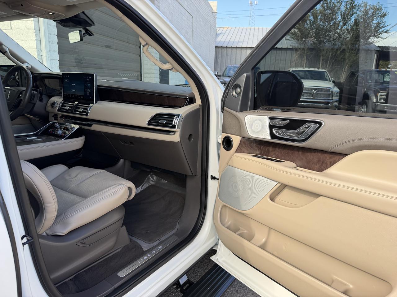 Lincoln Navigator L Reserve 4x4 2022