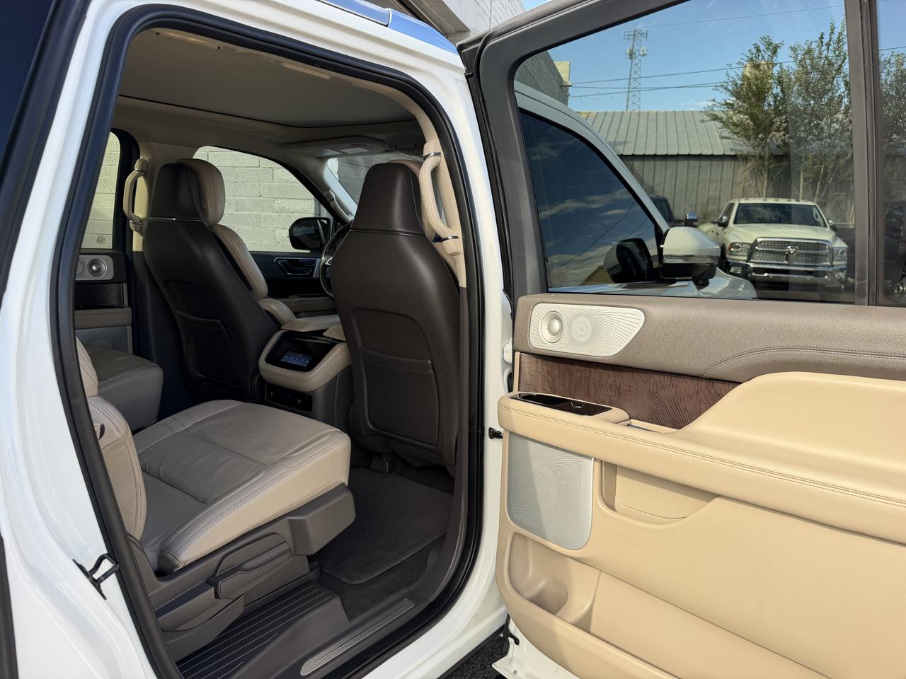 Lincoln Navigator L Reserve 4x4 2022