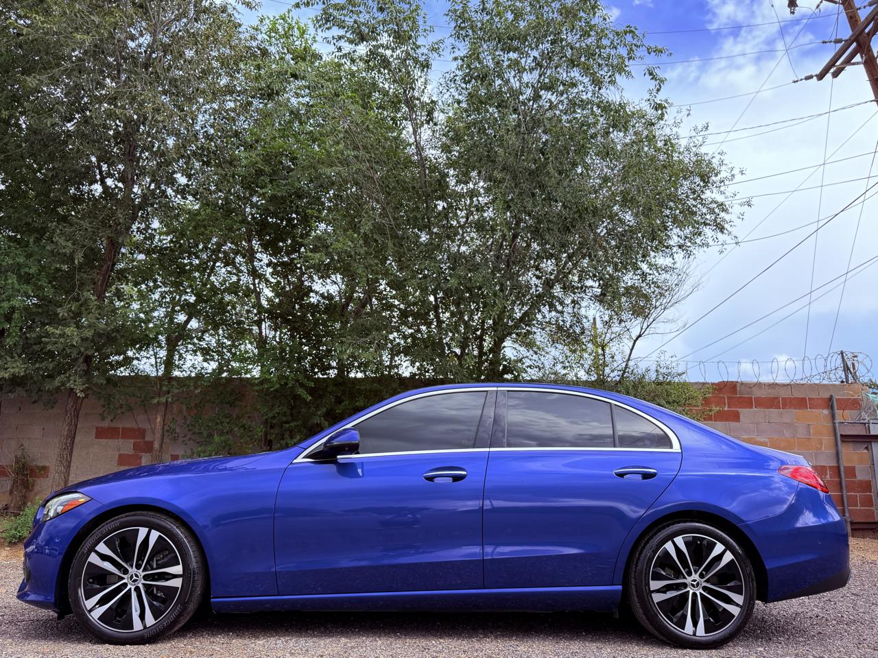 Mercedes-Benz C-Class photo 4