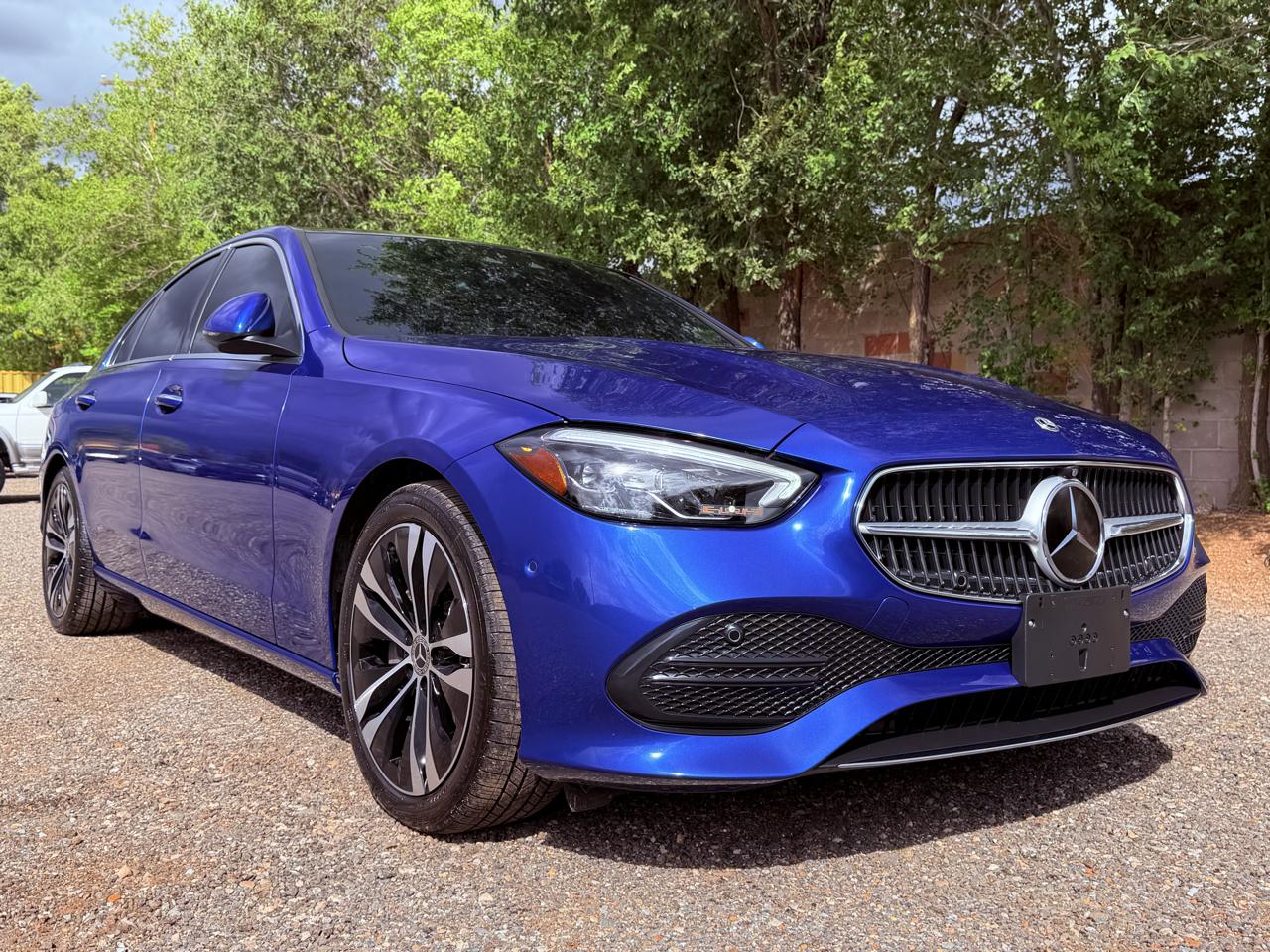 Mercedes-Benz C-Class photo 12