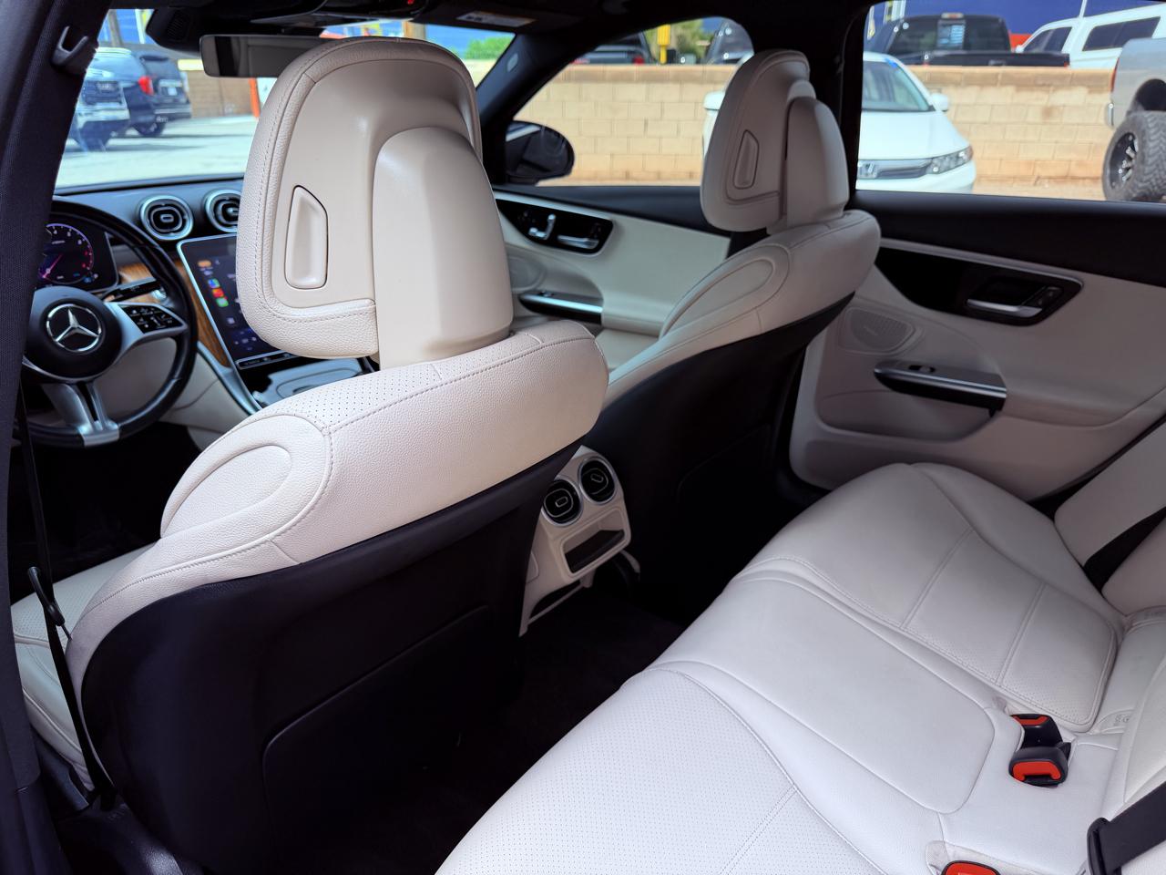 Mercedes-Benz C-Class photo 24