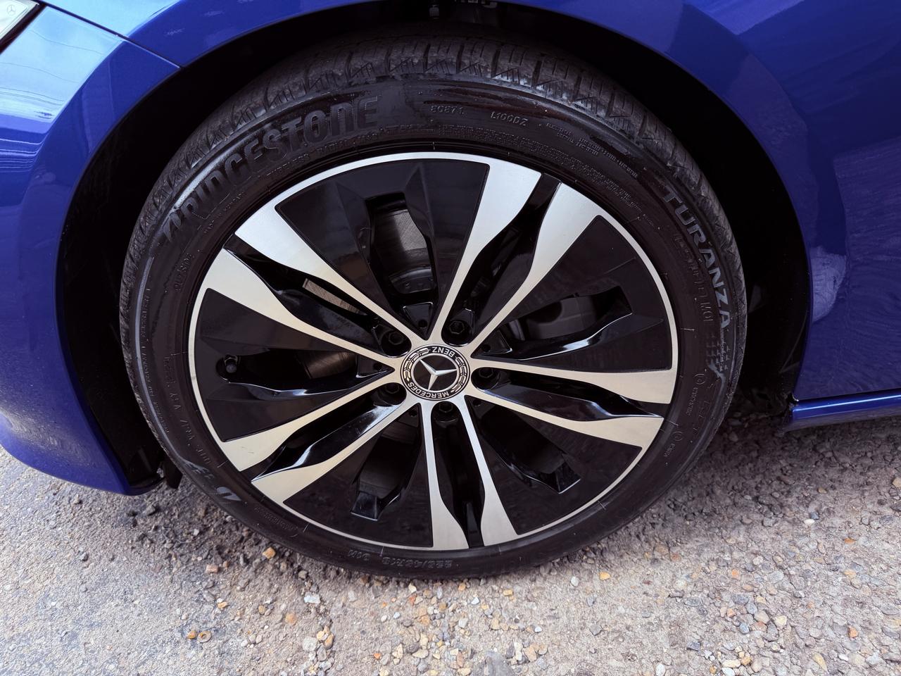 Mercedes-Benz C-Class photo 32