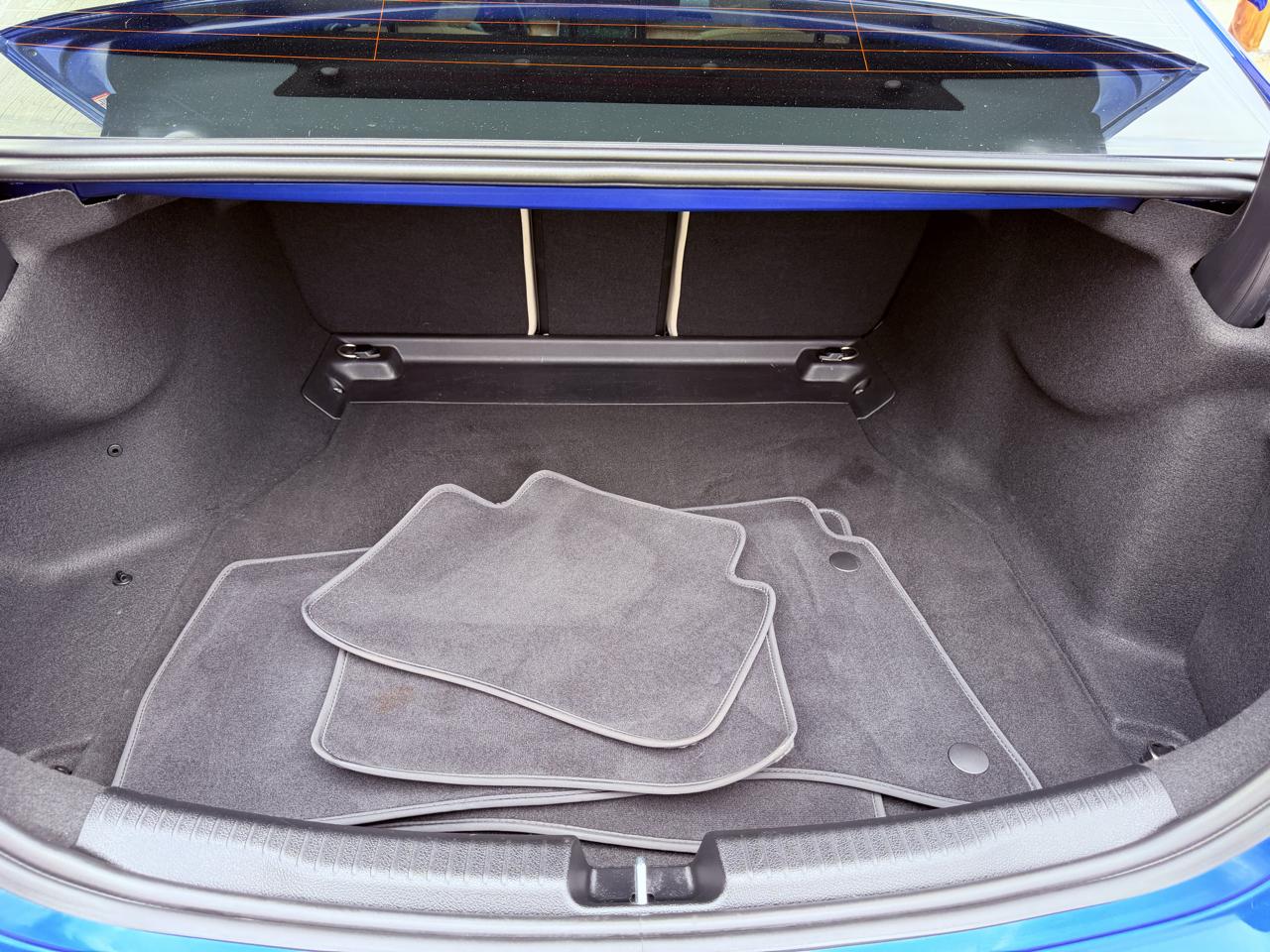 Mercedes-Benz C-Class photo 36